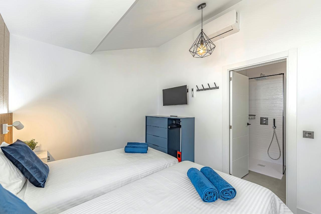Luxury In Island Village. Apartament
