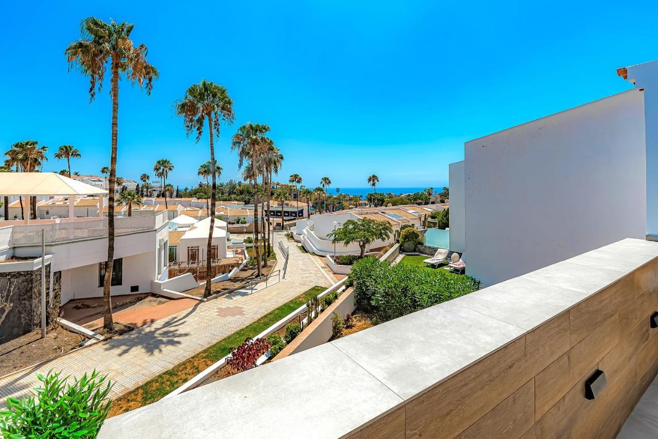 Luxury In Island Village. Apartment Costa Adeje (Tenerife)