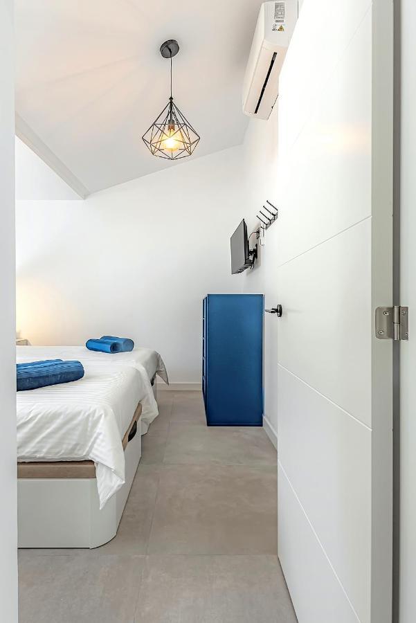 Luxury In Island Village. Apartment